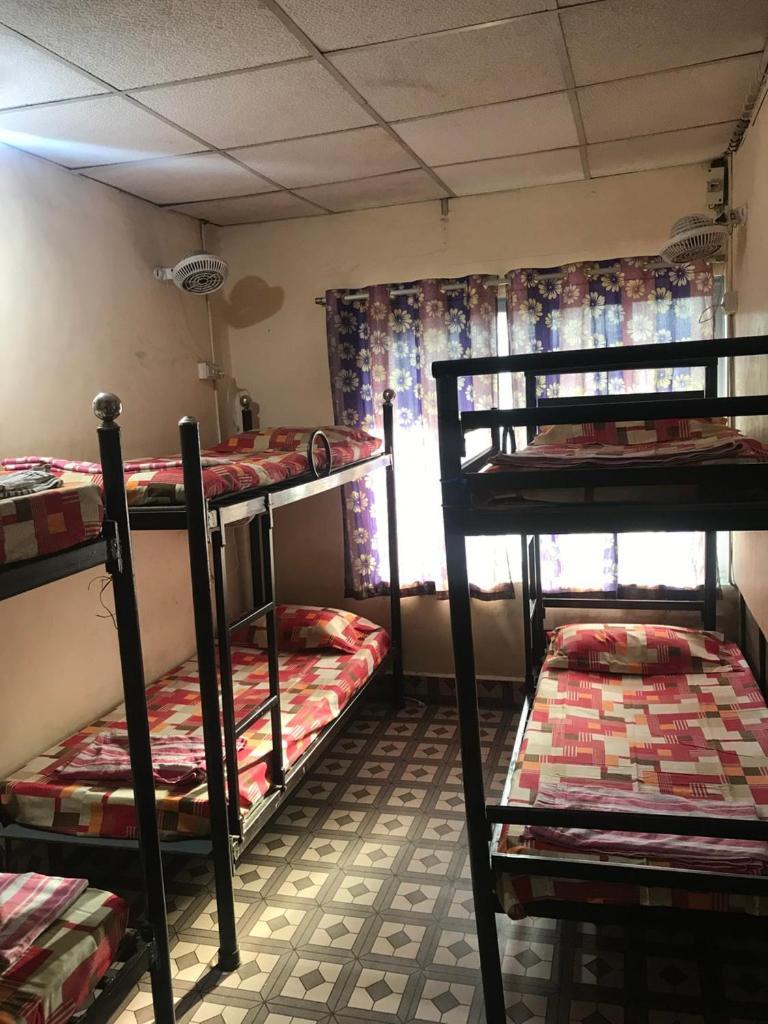 Care Dormitory Mumbai Exterior photo